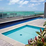 LUXUOSO BEIRA MAR 03 quartos