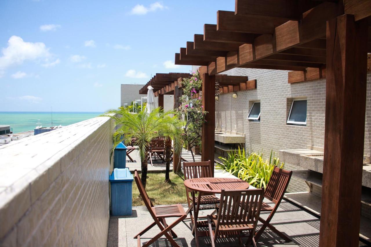 Apartamento Luxuoso Beira Mar 03 Quartos
