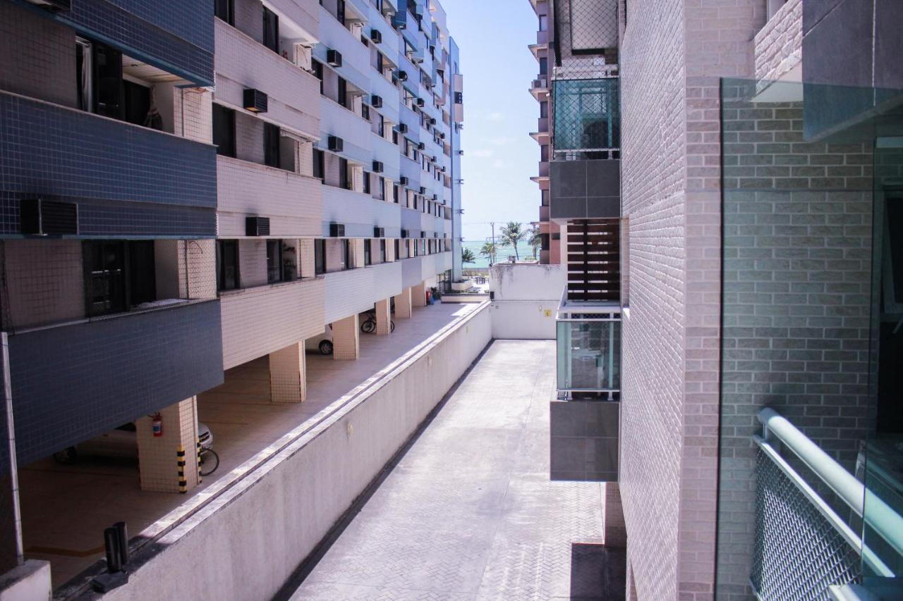 Apartamento Luxuoso Beira Mar 03 Quartos