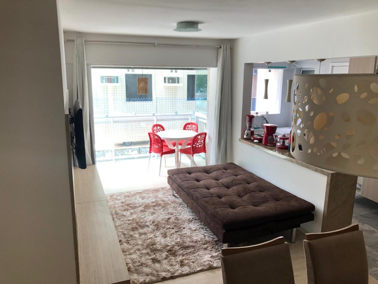 Apartamento Luxuoso Beira Mar 03 Quartos
