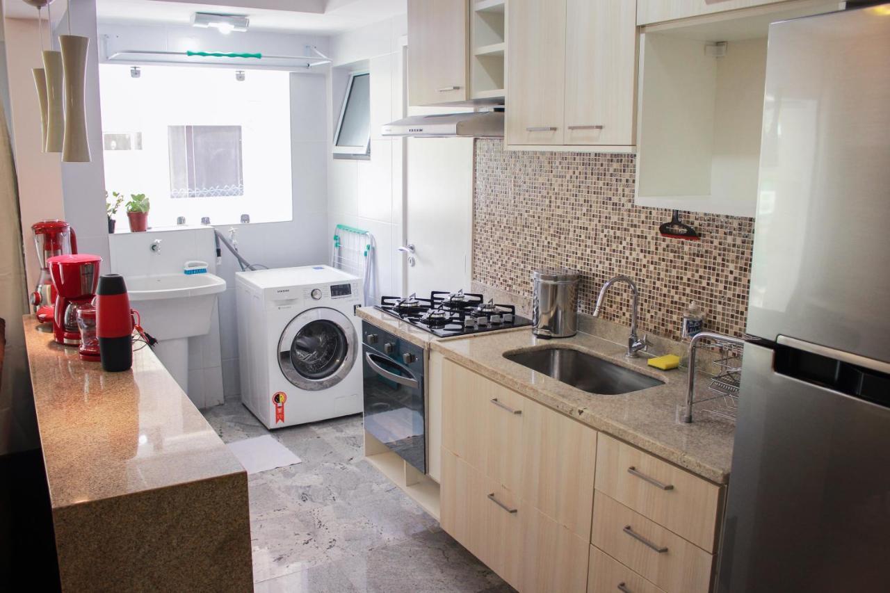 Apartamento Luxuoso Beira Mar 03 Quartos *